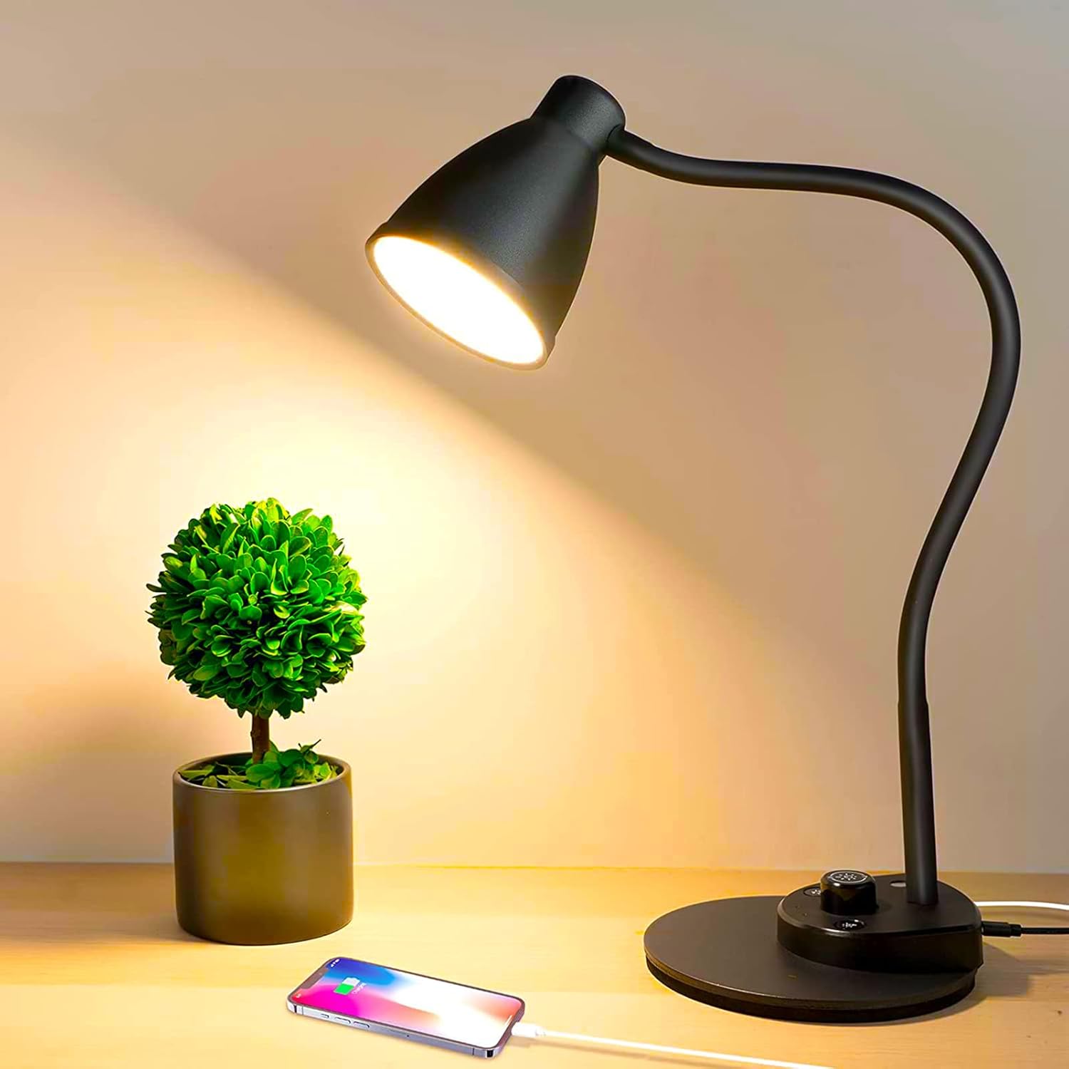 Skyleo black swing-arm desk lamp with eye-comfortable lighting and memory function